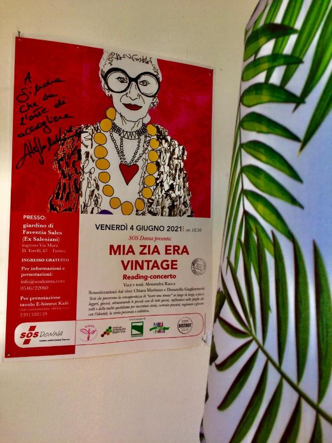 Da Coco E Mini,l'angolo Per Ceramiste In Viaggio - * Faenza